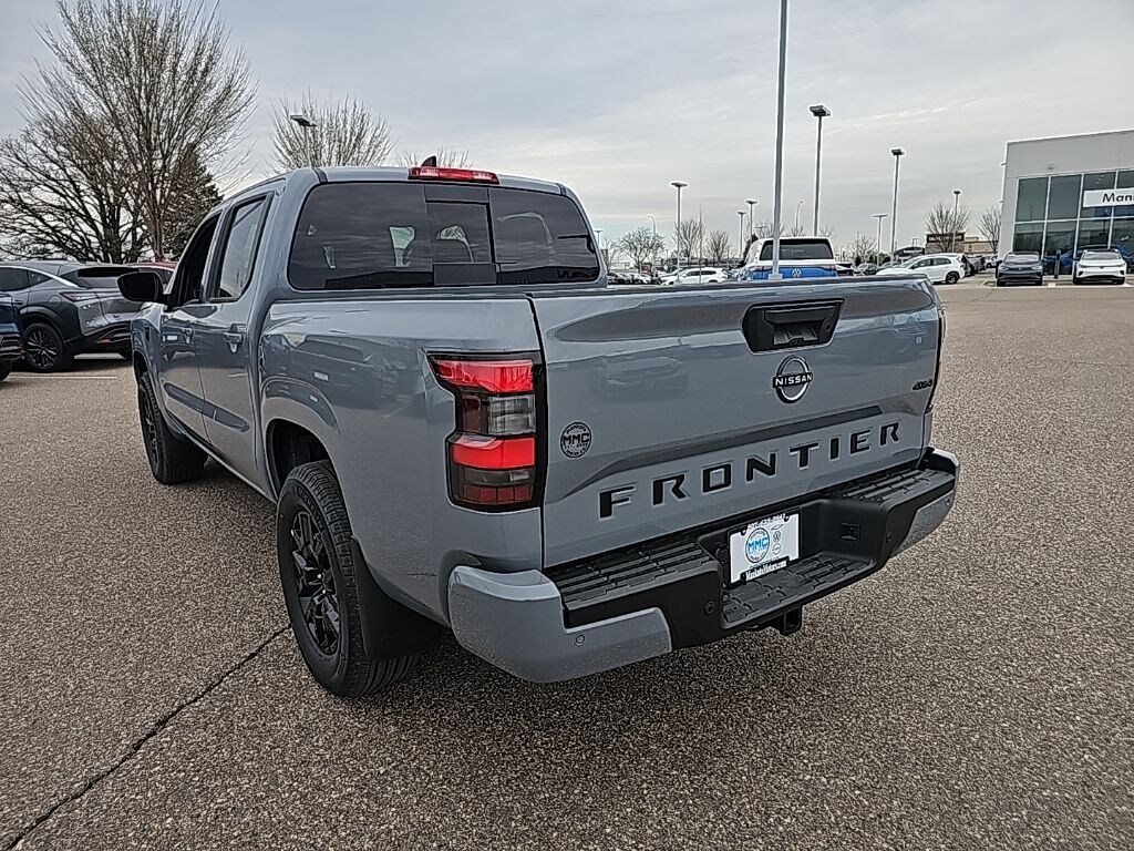New 2026 Nissan Frontier SV Truck Crew Cab