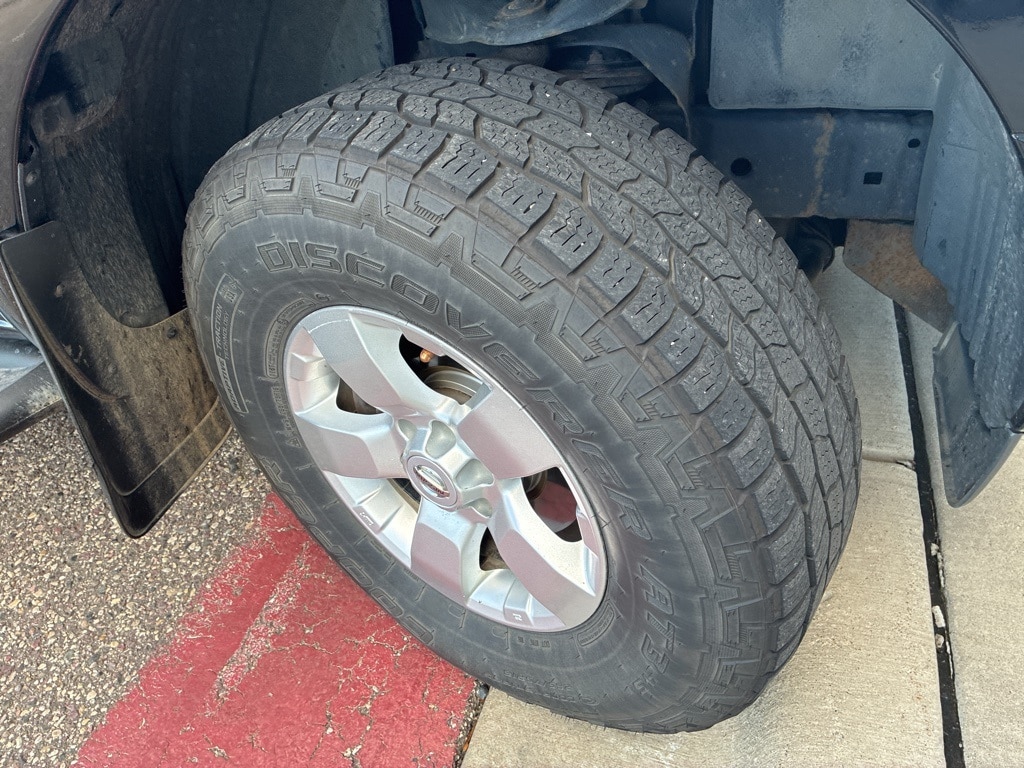 Used 2013 Nissan Frontier SV Truck Crew Cab