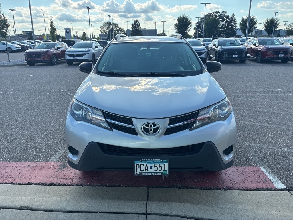Used 2014 Toyota RAV4 LE with VIN JTMBFREV3EJ012726 for sale in Mankato, Minnesota