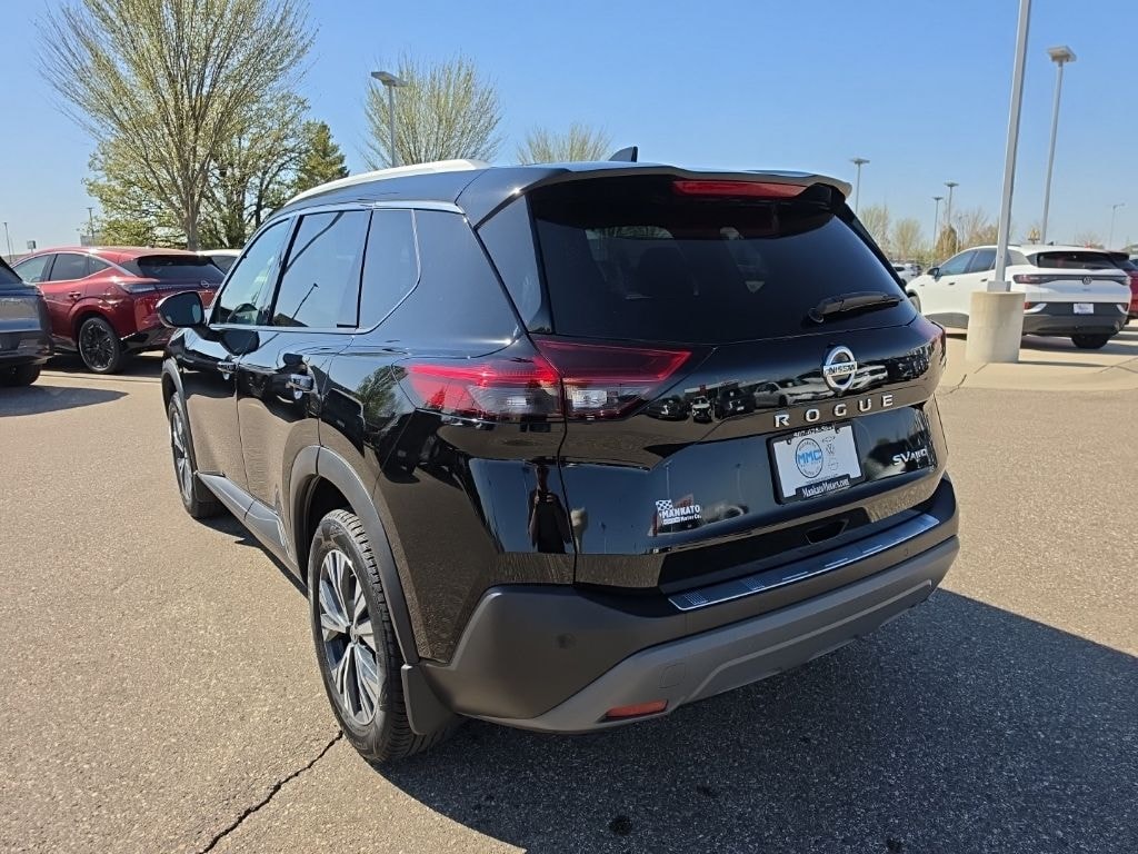 Used 2021 Nissan Rogue SV SUV