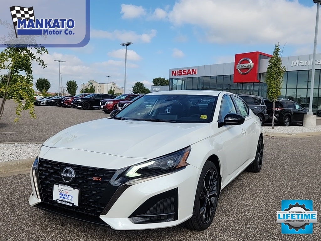 New 2025 Nissan Altima 2.5 SR Sedan