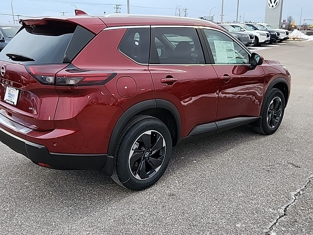 2026 Nissan Rogue SV photo 3