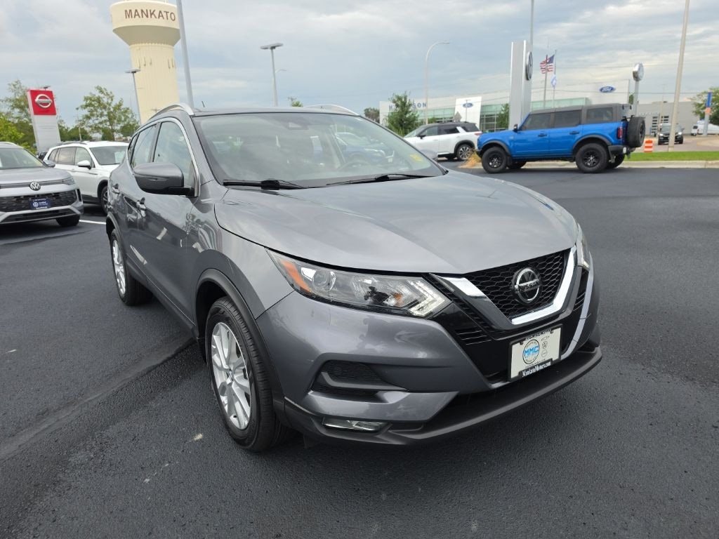 Used 2022 Nissan Rogue Sport SV SUV