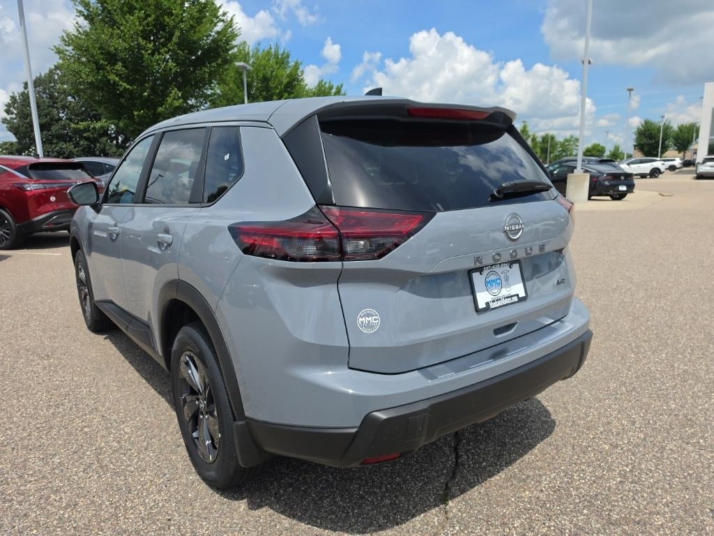 New 2026 Nissan Rogue SV SUV