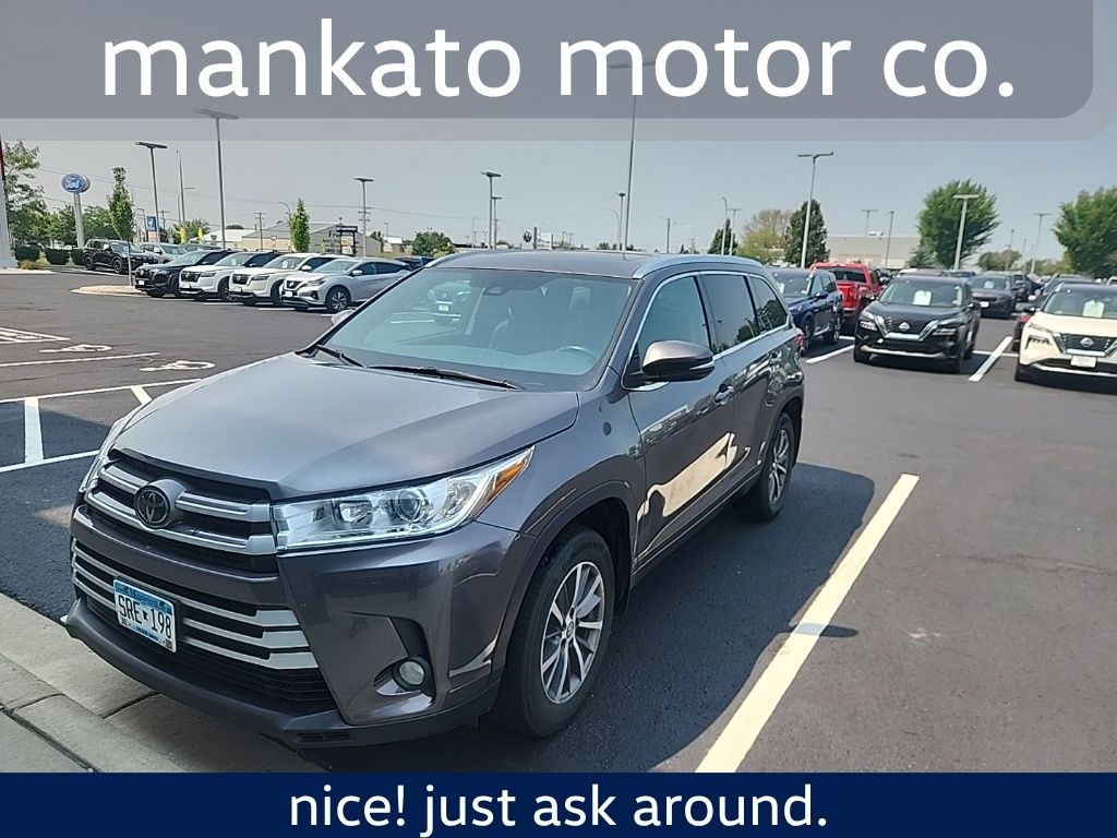 Used 2018 Toyota Highlander XLE SUV