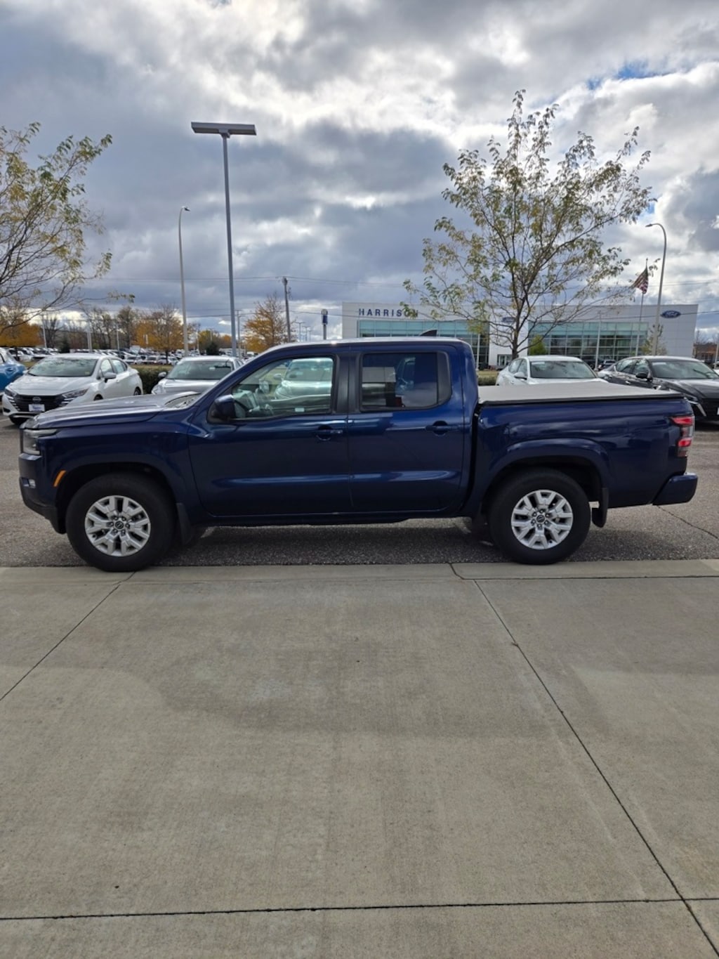 Used 2022 Nissan Frontier SV Truck Crew Cab