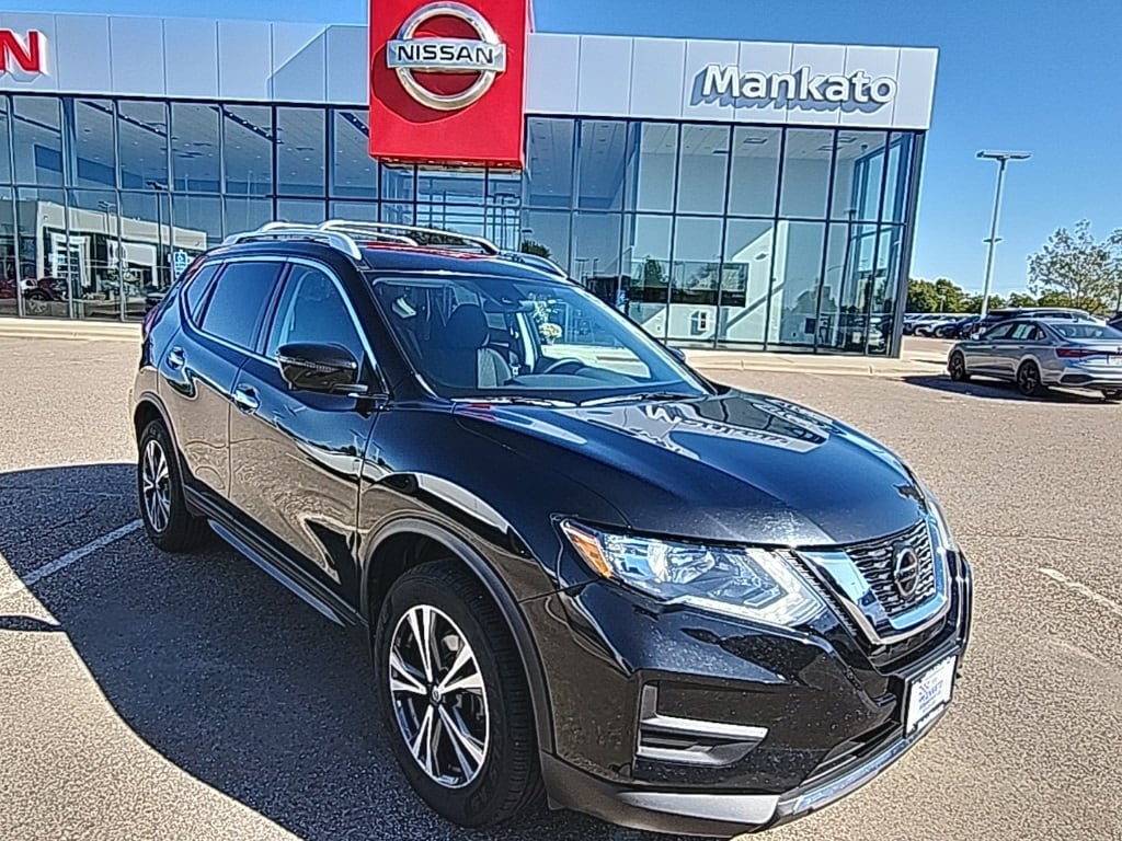 Used 2020 Nissan Rogue SV SUV