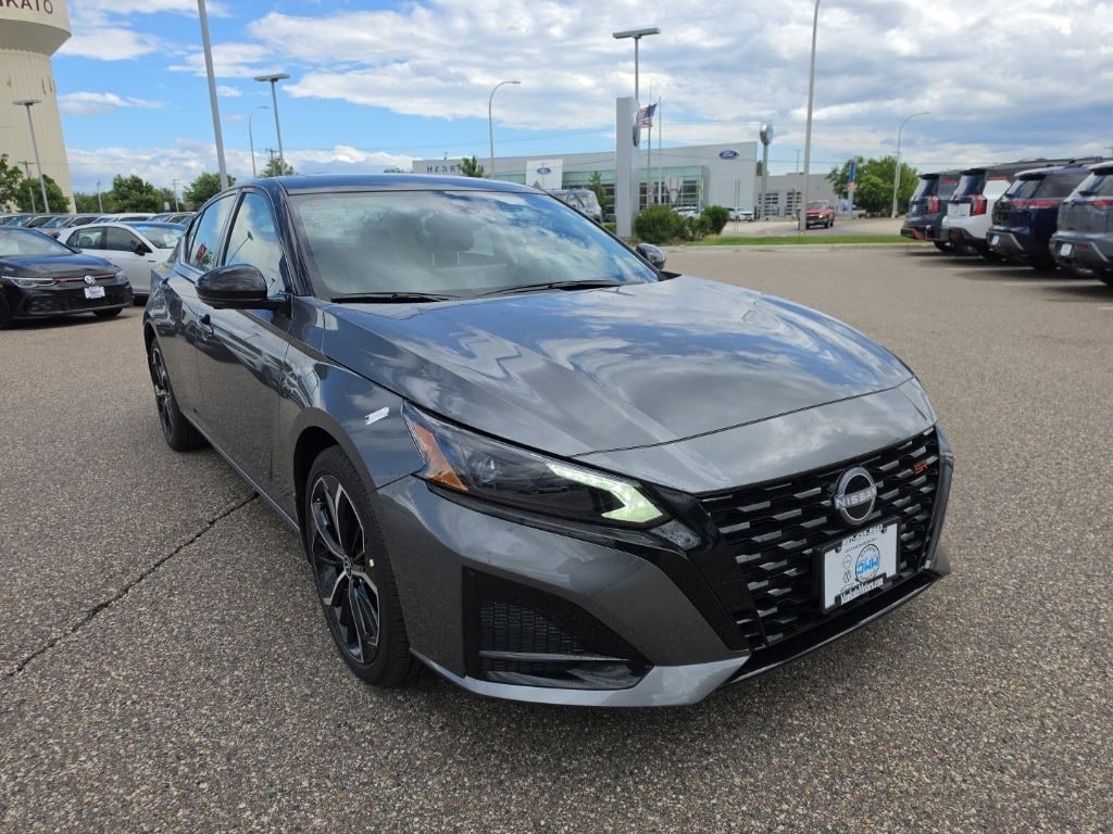 New 2026 Nissan Altima 2.5 SR Sedan