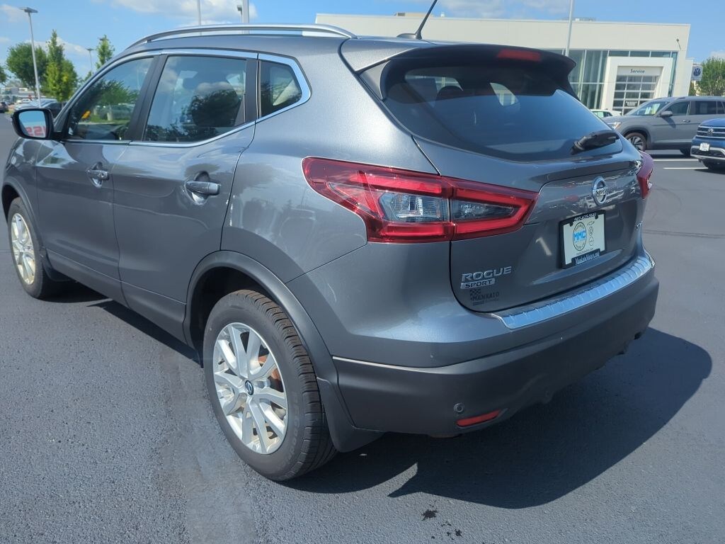 Used 2022 Nissan Rogue Sport SV SUV