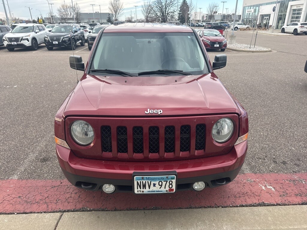 2016 Jeep Patriot Sport photo 2