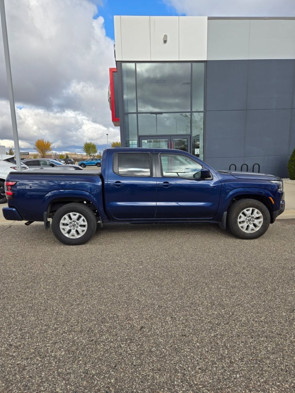 Used 2022 Nissan Frontier SV Truck Crew Cab