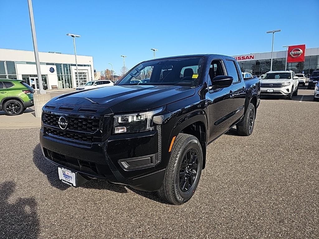 2026 Nissan Frontier SV's photo