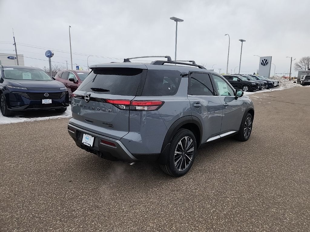 New 2026 Nissan Pathfinder Platinum SUV
