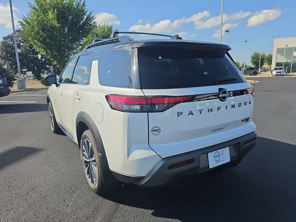 New 2026 Nissan Pathfinder Platinum SUV