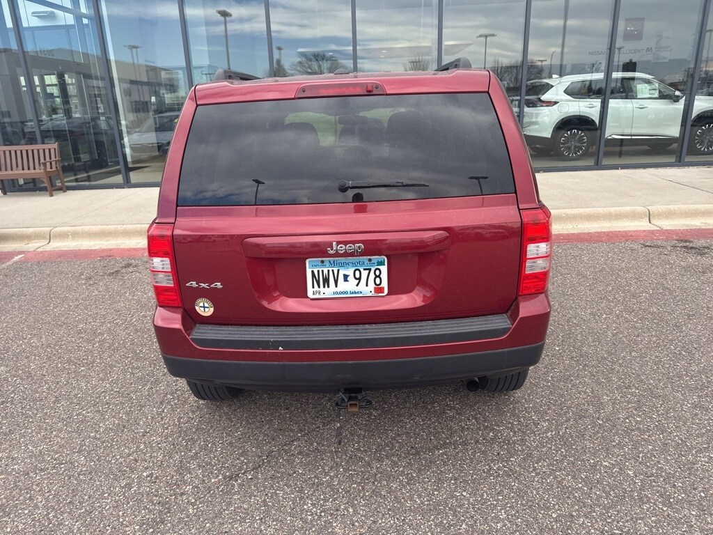 2016 Jeep Patriot Sport photo 3