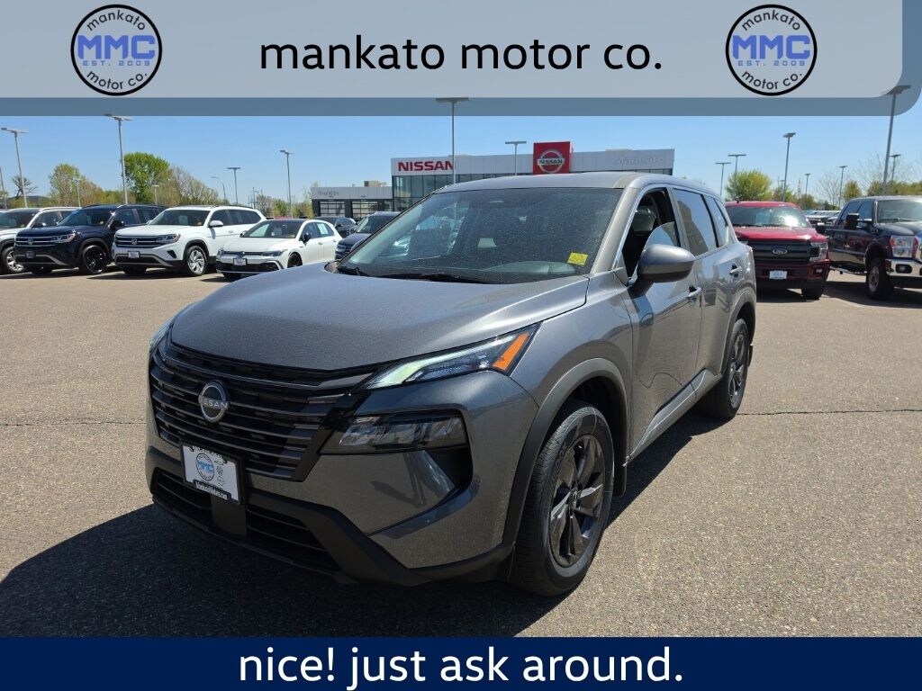 New 2026 Nissan Rogue SV SUV