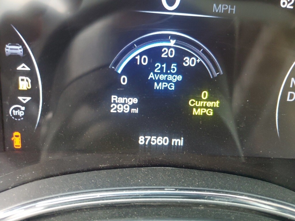 2022 Jeep Cherokee Limited photo 2