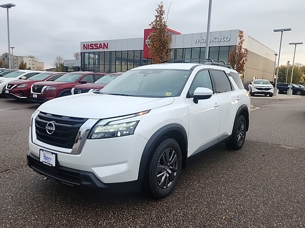 New 2025 Nissan Pathfinder SV SUV