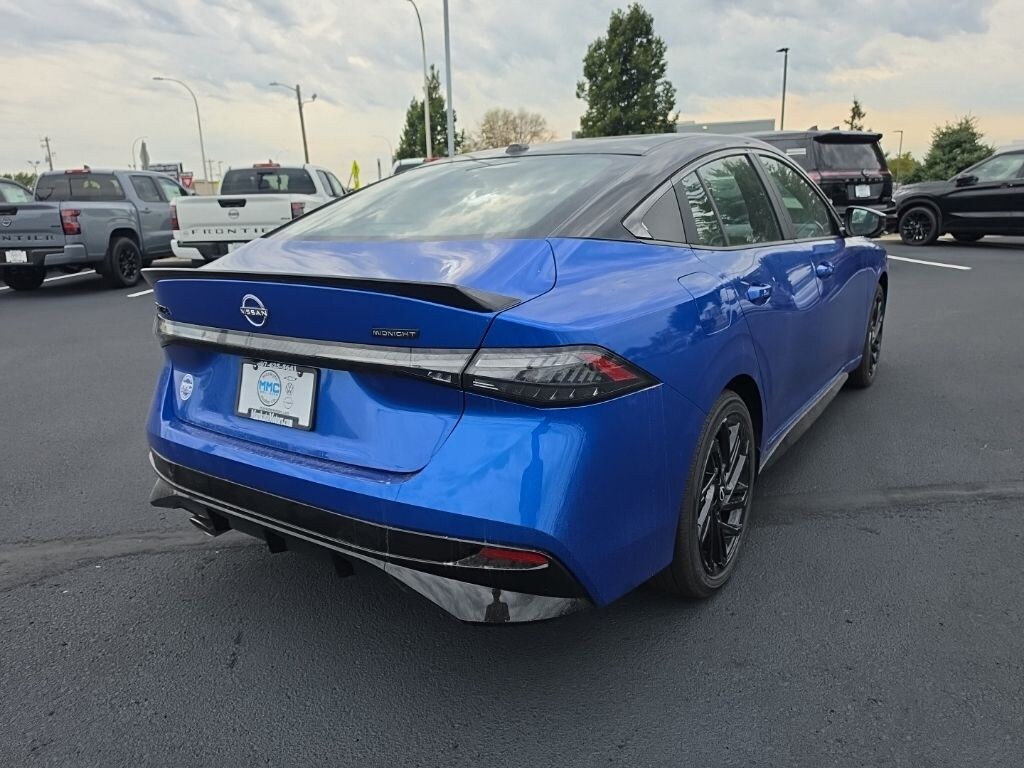 New 2027 Nissan Sentra SR Sedan