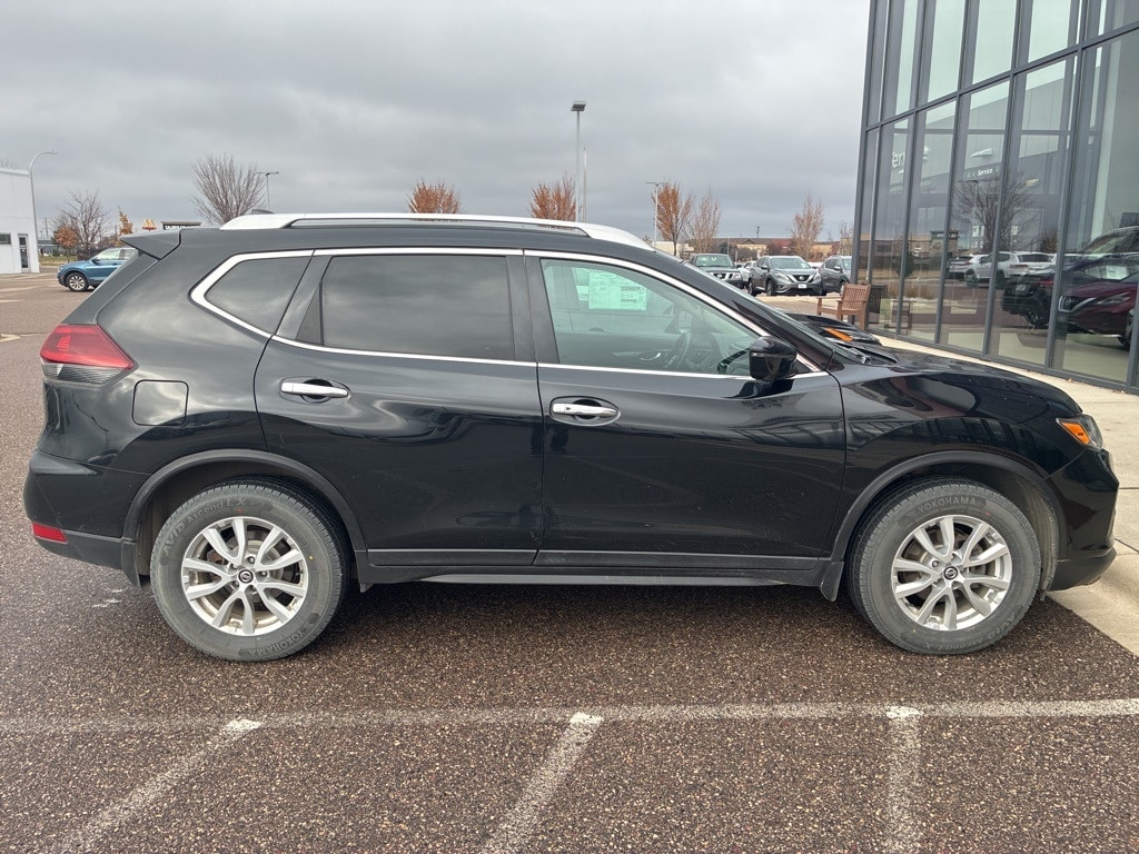 Used 2018 Nissan Rogue SV SUV