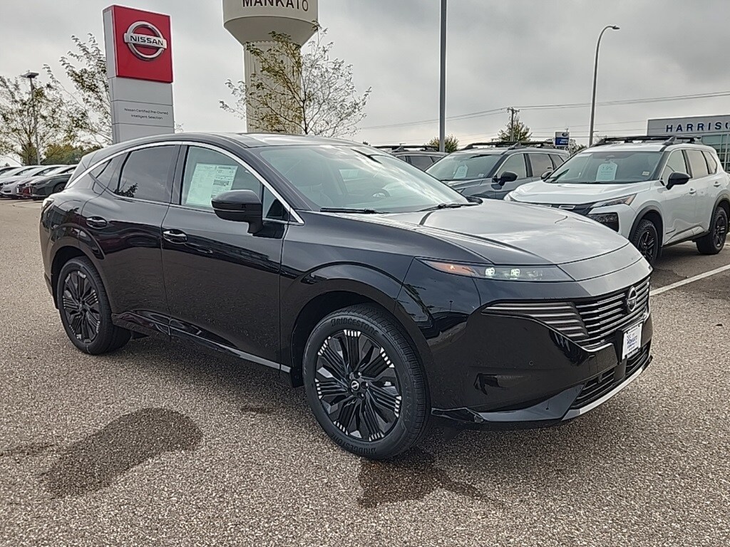 2026 Nissan Murano Platinum photo 3