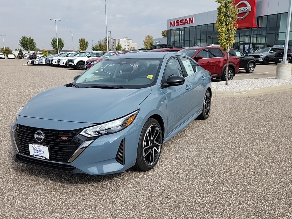 New 2025 Nissan Sentra SR Sedan