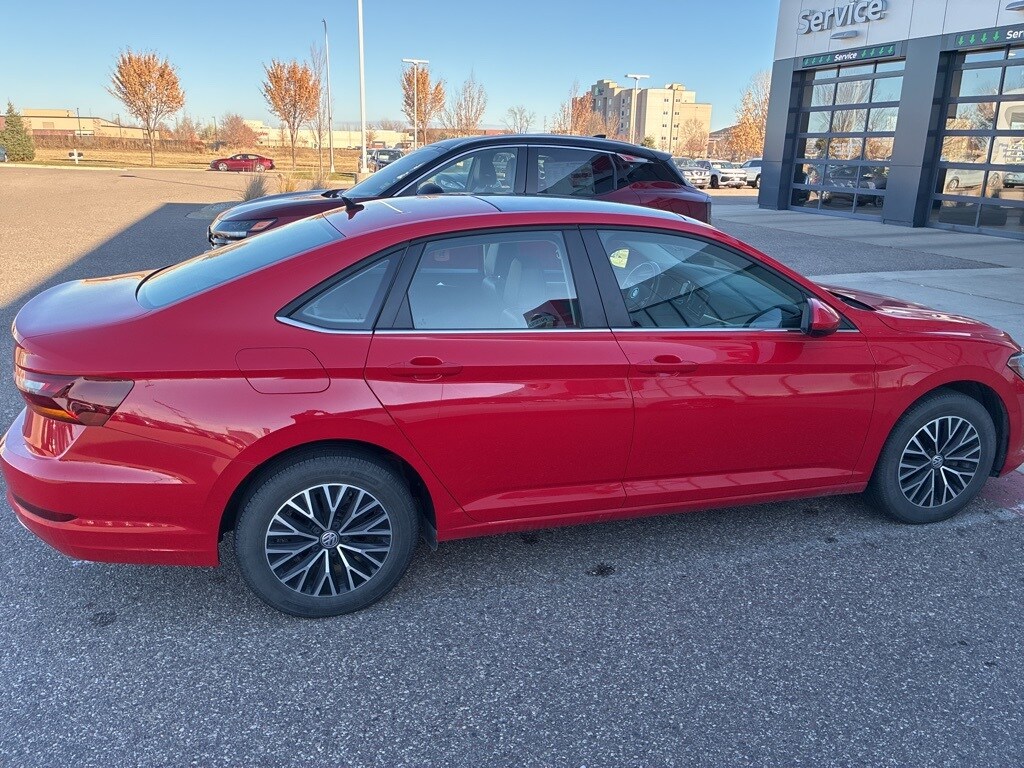 Used 2019 Volkswagen Jetta 1.4T SE Sedan
