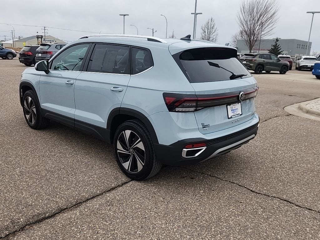 Certified 2025 Volkswagen Taos 1.5T SE SUV