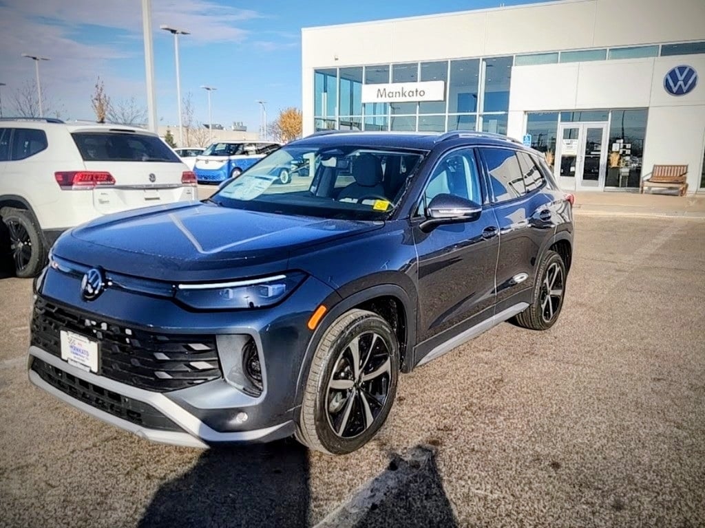 New 2026 Volkswagen Tiguan 2.0T SE SUV