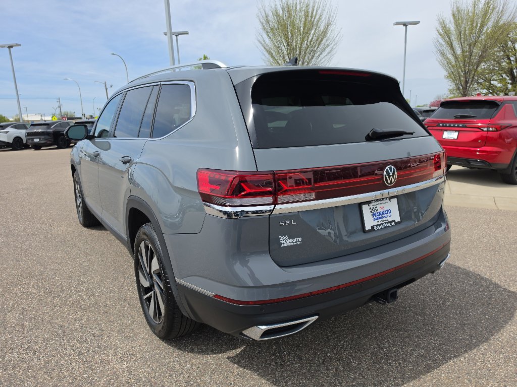 Certified 2025 Volkswagen Atlas SEL with VIN 1V2BR2CA1SC527883 for sale in Mankato, Minnesota