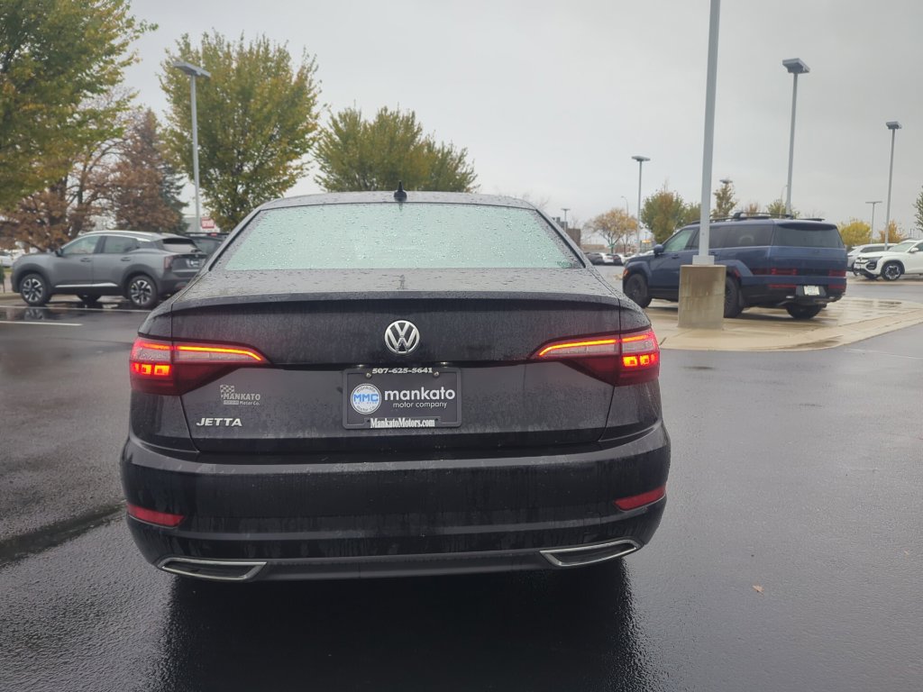 Used 2020 Volkswagen Jetta R-Line Sedan