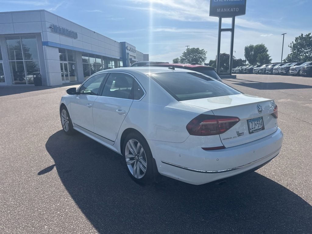 Used 2017 Volkswagen Passat SEL Premium Sedan