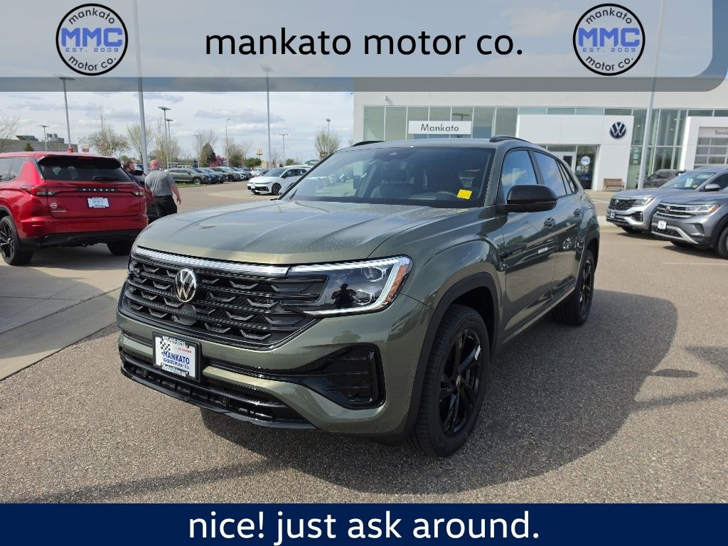 New 2026 Volkswagen Atlas Cross Sport 2.0T SEL R-Line Black SUV