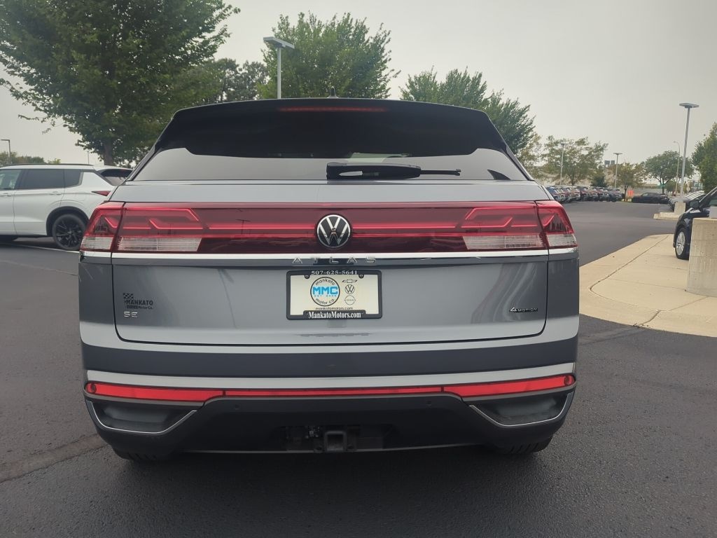 Certified 2024 Volkswagen Atlas Cross Sport 2.0T SE w/Technology SUV