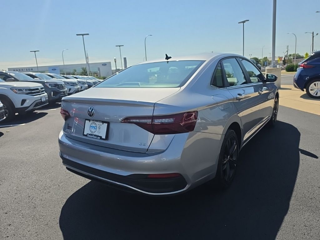 Certified 2024 Volkswagen Jetta 1.5T SE Sedan