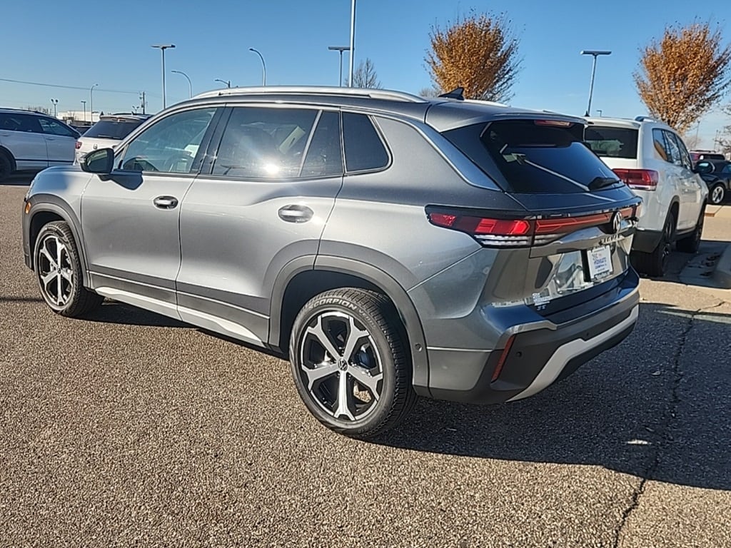 New 2026 Volkswagen Tiguan 2.0T SE SUV