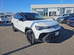 2025 Volkswagen Taos 1.5T SE Black SUV