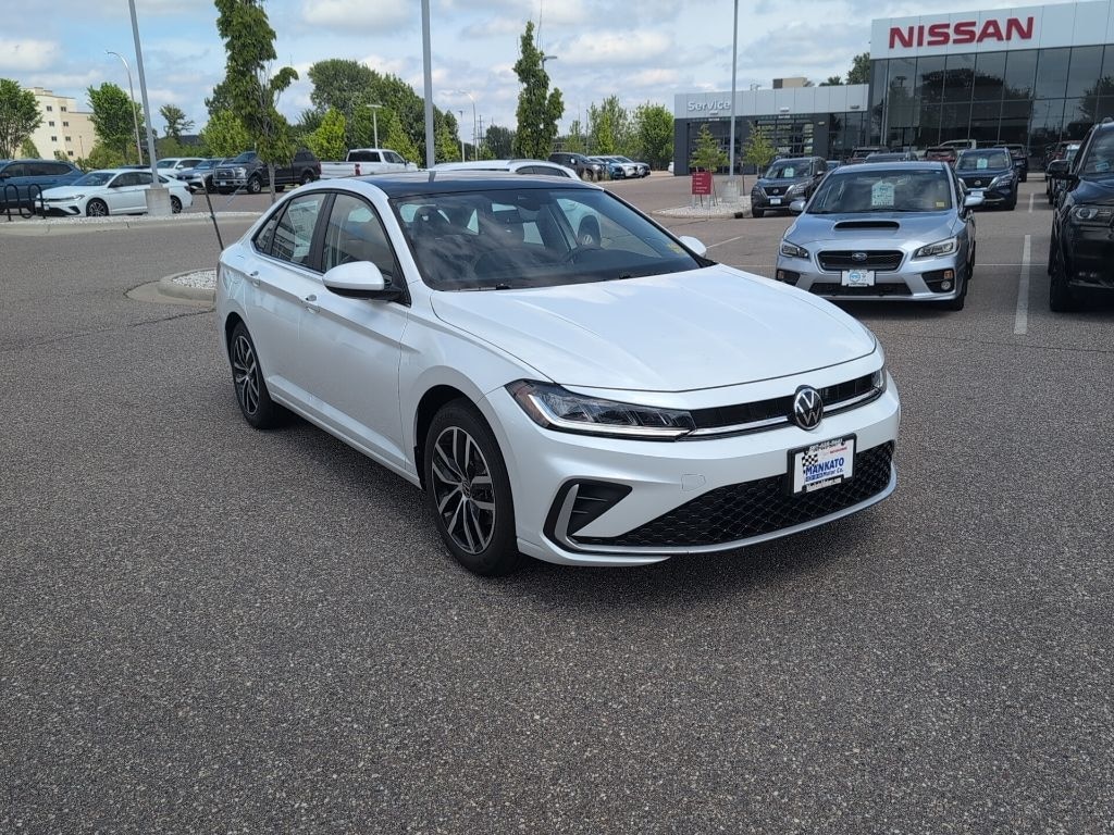 New 2026 Volkswagen Jetta 1.5T SE Sedan