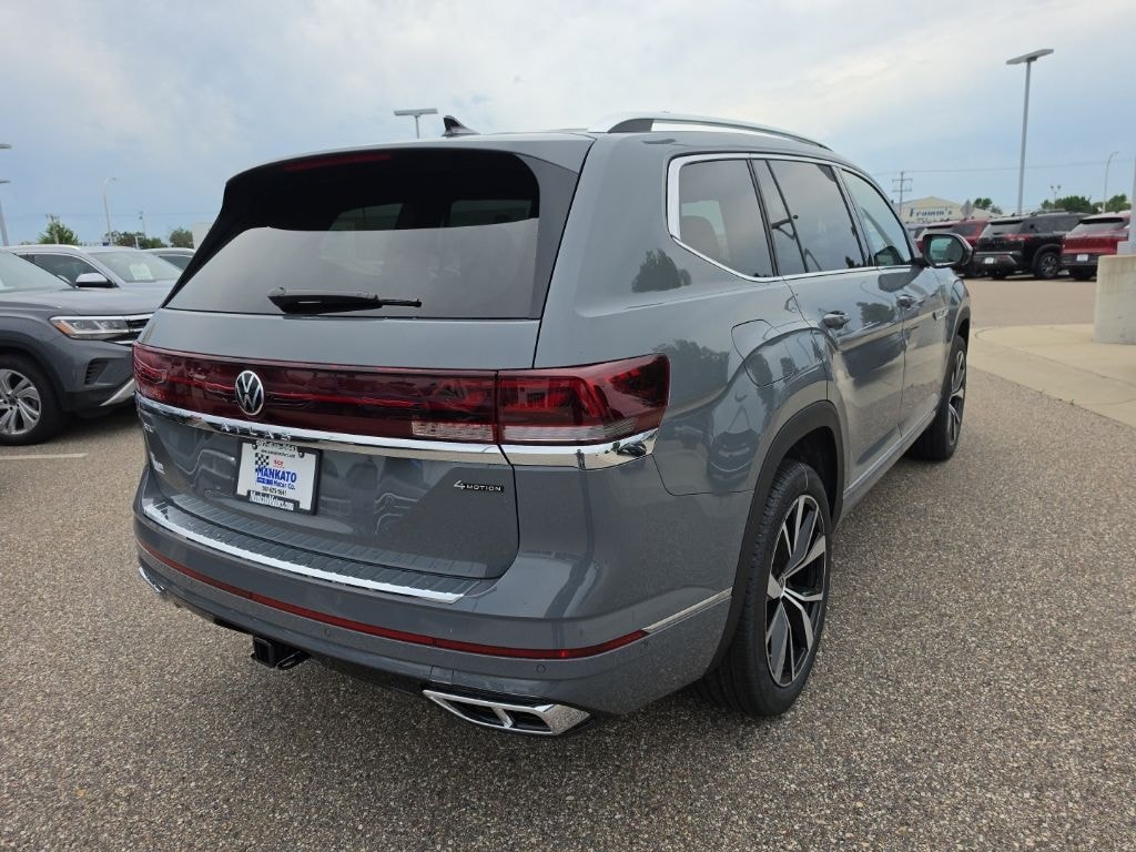 New 2026 Volkswagen Atlas 2.0T SEL Premium R-Line SUV