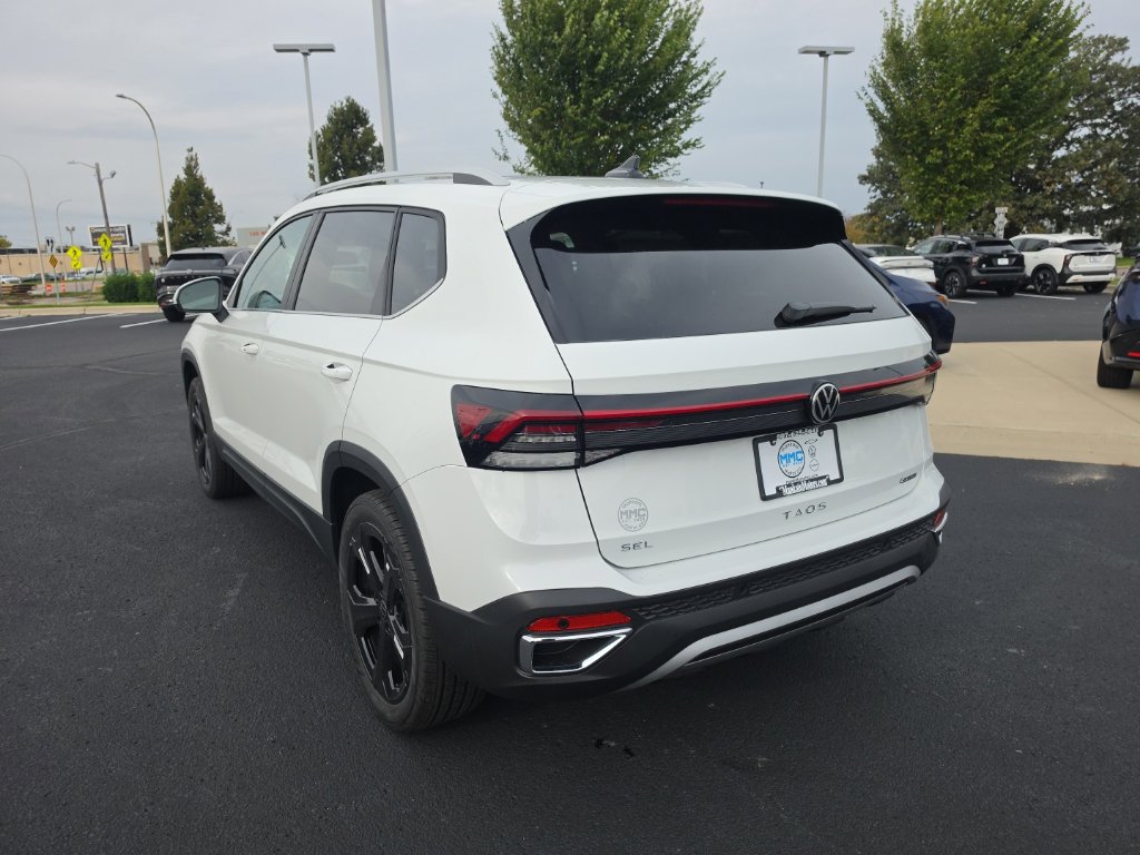 New 2027 Volkswagen Taos 1.5T SEL SUV