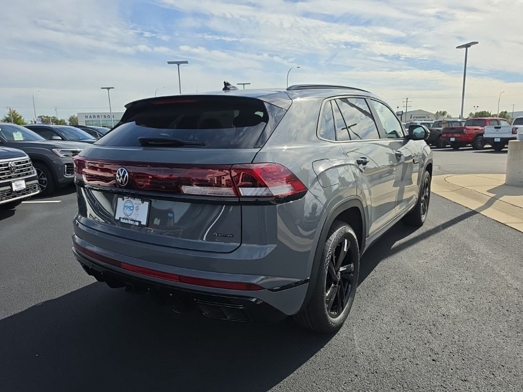 New 2026 Volkswagen Atlas Cross Sport SEL R-Line Black SUV