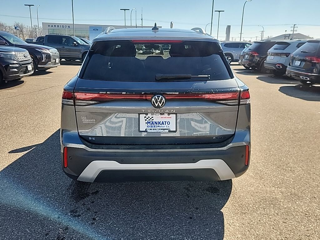 New 2026 Volkswagen Tiguan 2.0T SE SUV
