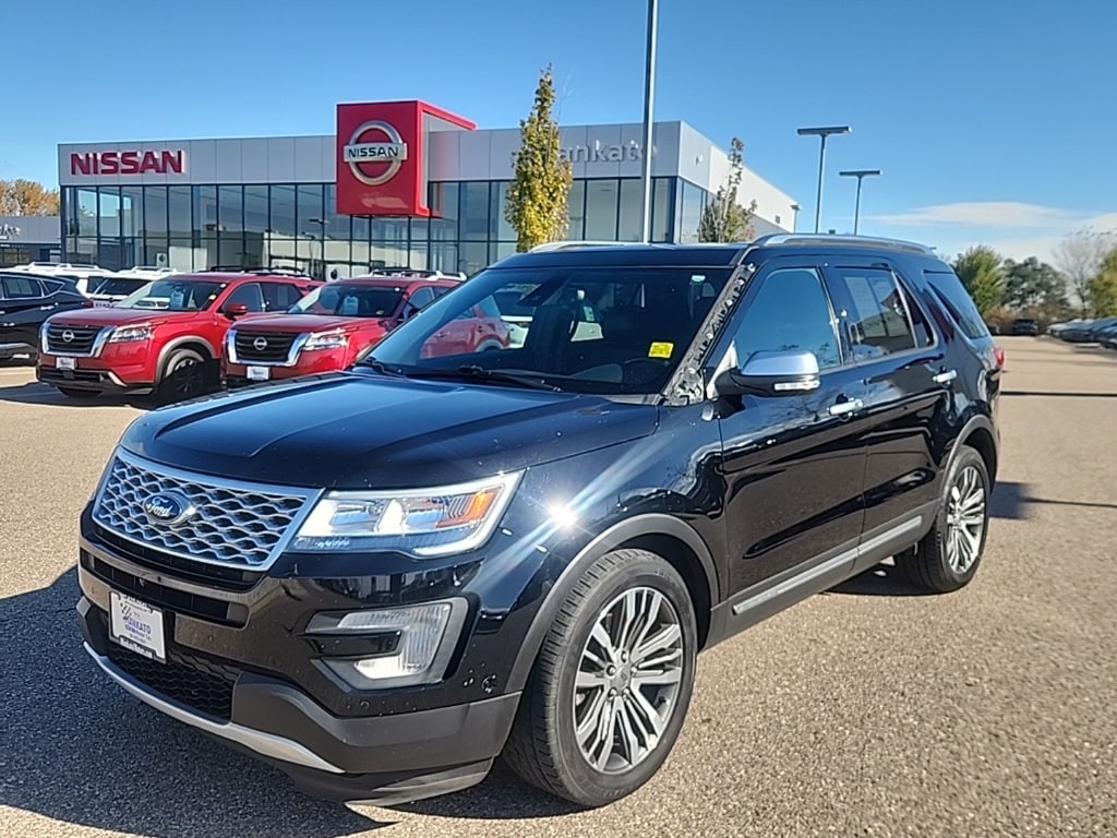 Used 2017 Ford Explorer Platinum SUV