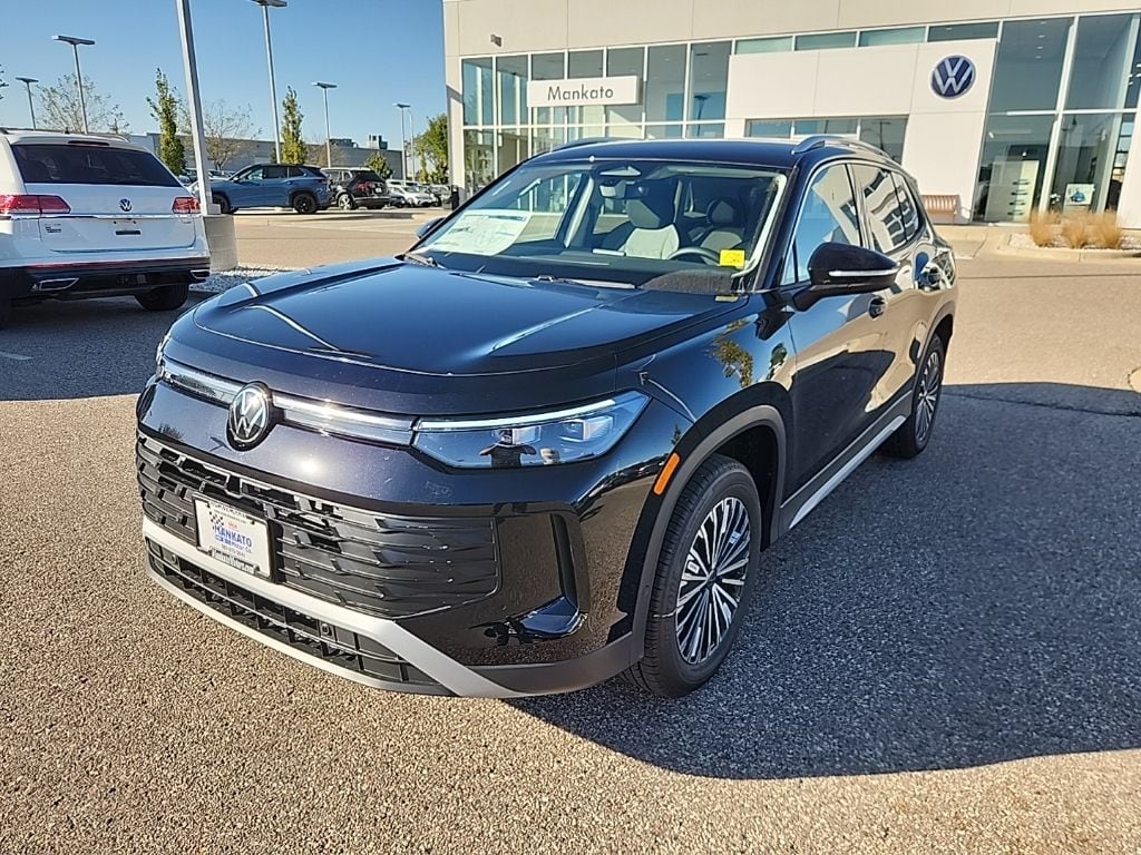 New 2025 Volkswagen Tiguan 2.0T S SUV