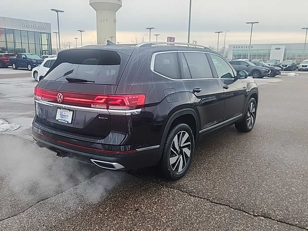 New 2026 Volkswagen Tiguan 2.0T SE R-Line Black SUV