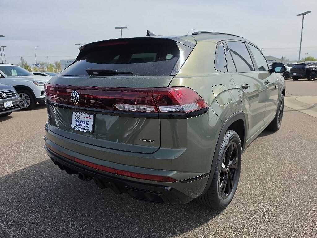 New 2026 Volkswagen Atlas Cross Sport 2.0T SEL R-Line Black SUV