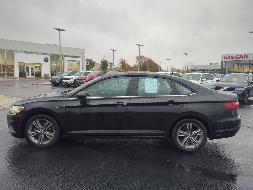 Used 2020 Volkswagen Jetta R-Line Sedan