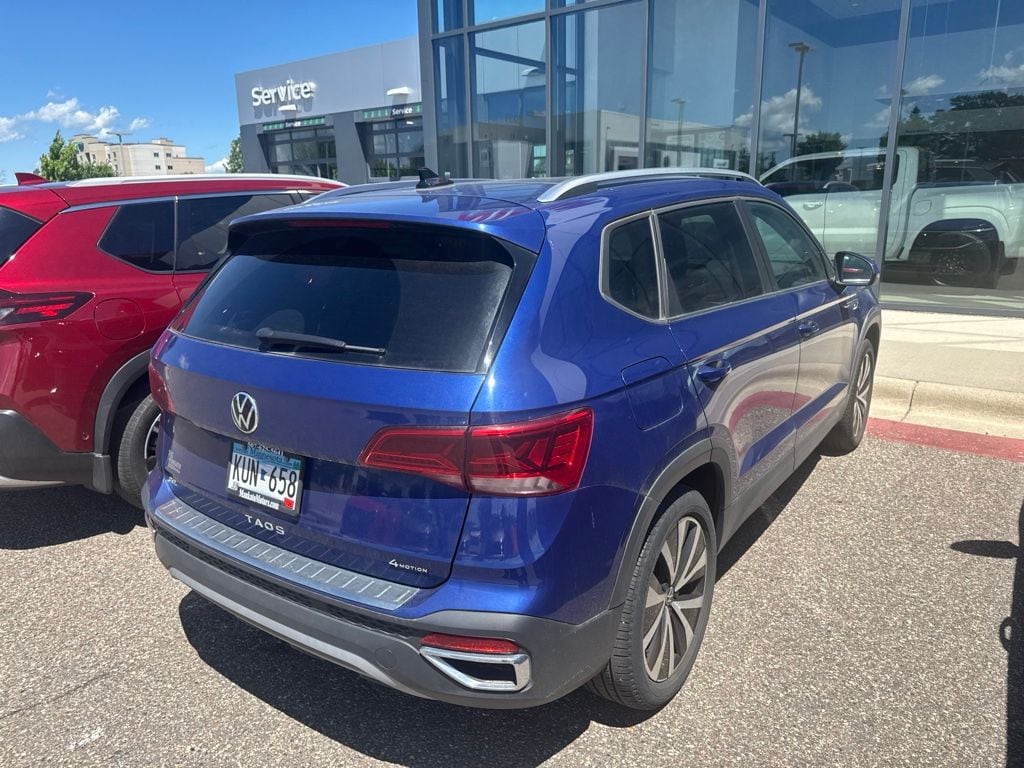 Used 2023 Volkswagen Taos 1.5T SE SUV