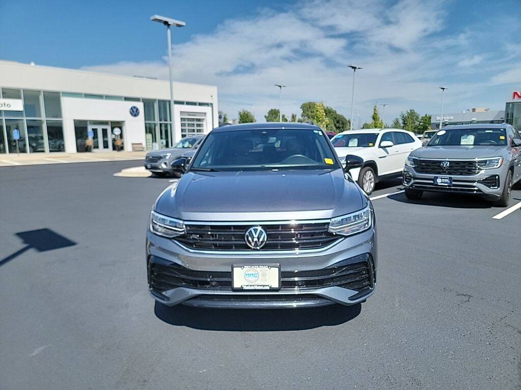 Used 2024 Volkswagen Tiguan 2.0T SE R-Line Black SUV
