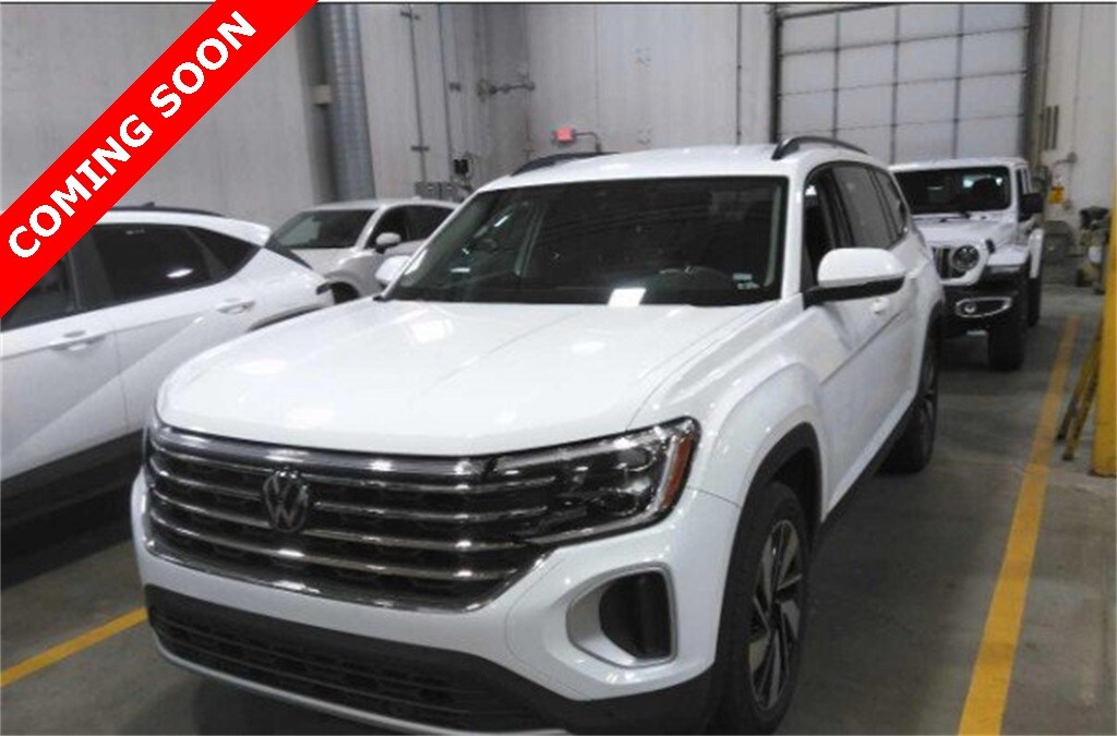Used 2024 Volkswagen Atlas 2.0T SE w/Technology SUV
